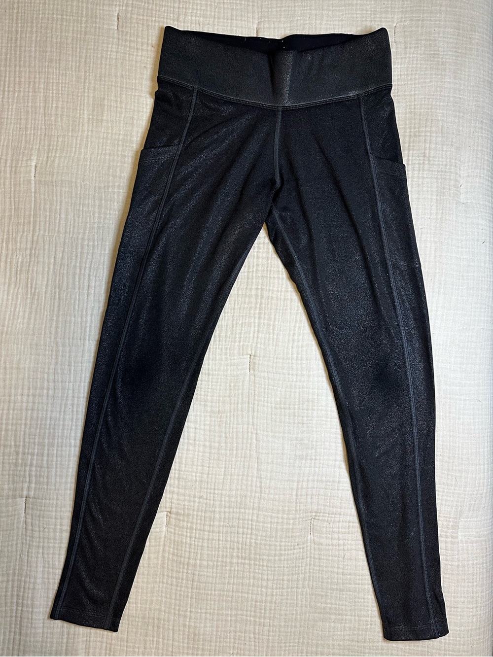 PINK Victoria's Secret Black Shimmery Leggings/yoga pants - Picture 4 of 6